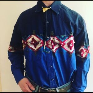 Vintage men’s Wrangler snap-button up.